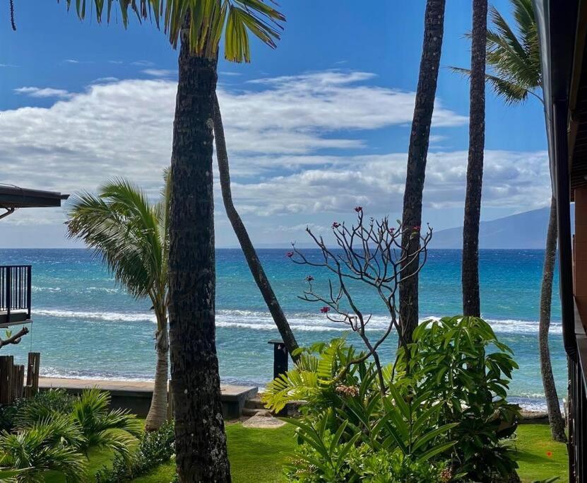 Oceanfront With Aircon-Hear The Waves-Amazing Views-Wifi Daire Lahaina Dış mekan fotoğraf